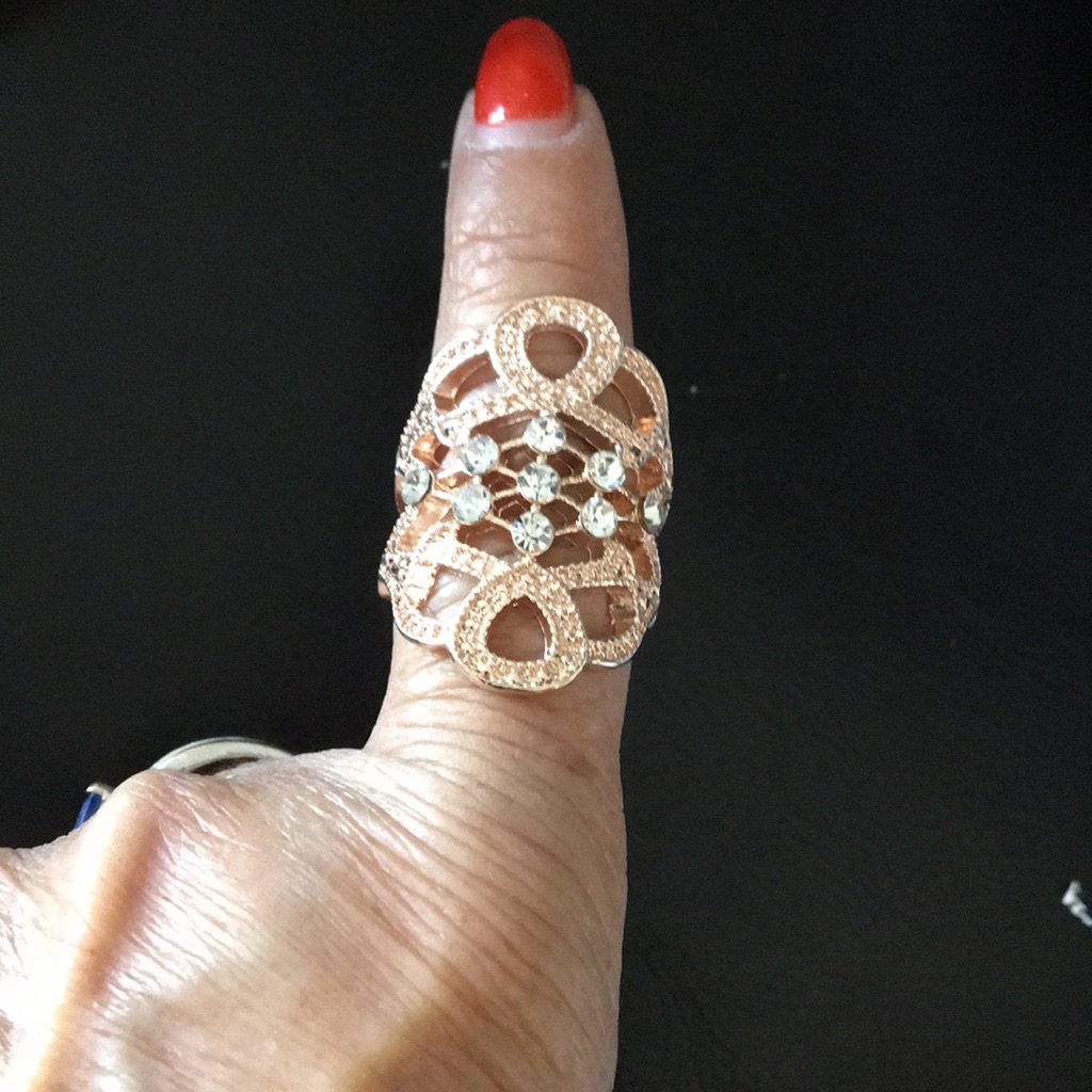 New Badgley Mischka Yellow Gold Crystal Mod Ring 7 27$